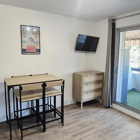 Le Reves Bleus Apartment